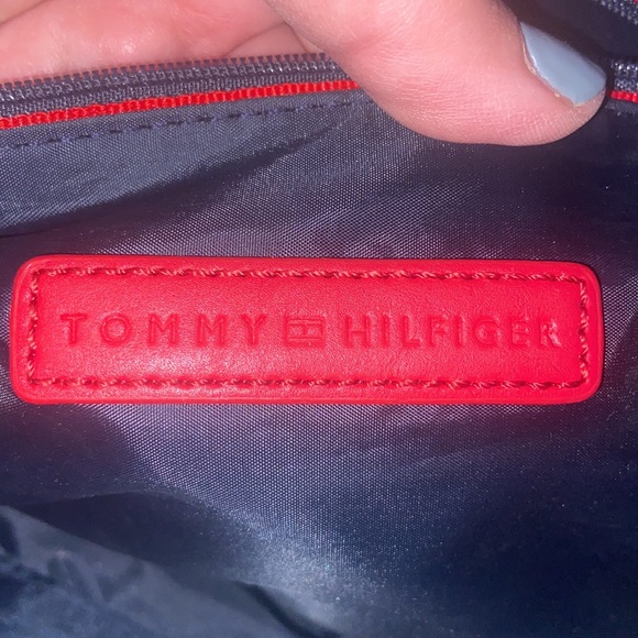 Tommy Hilfiger Shoulder Bag-Black-Pre-owned - Picture 5 of 9